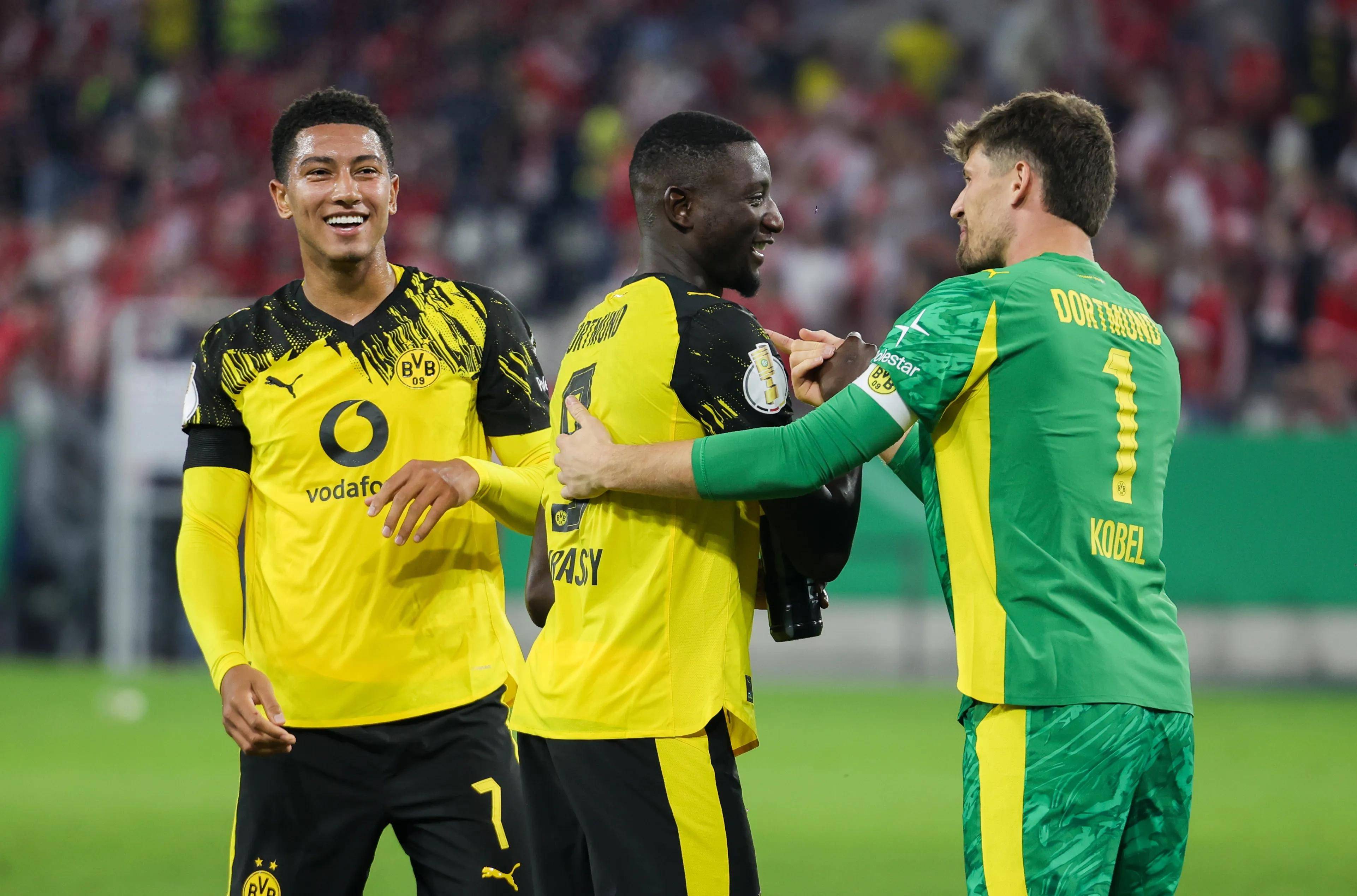 ayx-多特蒙德迎德甲关键赛；加时末段内部沟通；态度坚定；赛程密集仍需轮换