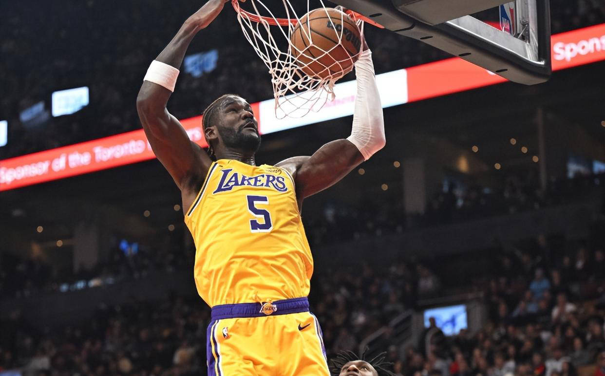 爱游戏-赛地聚焦：NBA常规赛冲刺阶段热度飙升，底特律活塞豪取连胜，质疑声仍在，资深球员宣示担当的简单介绍