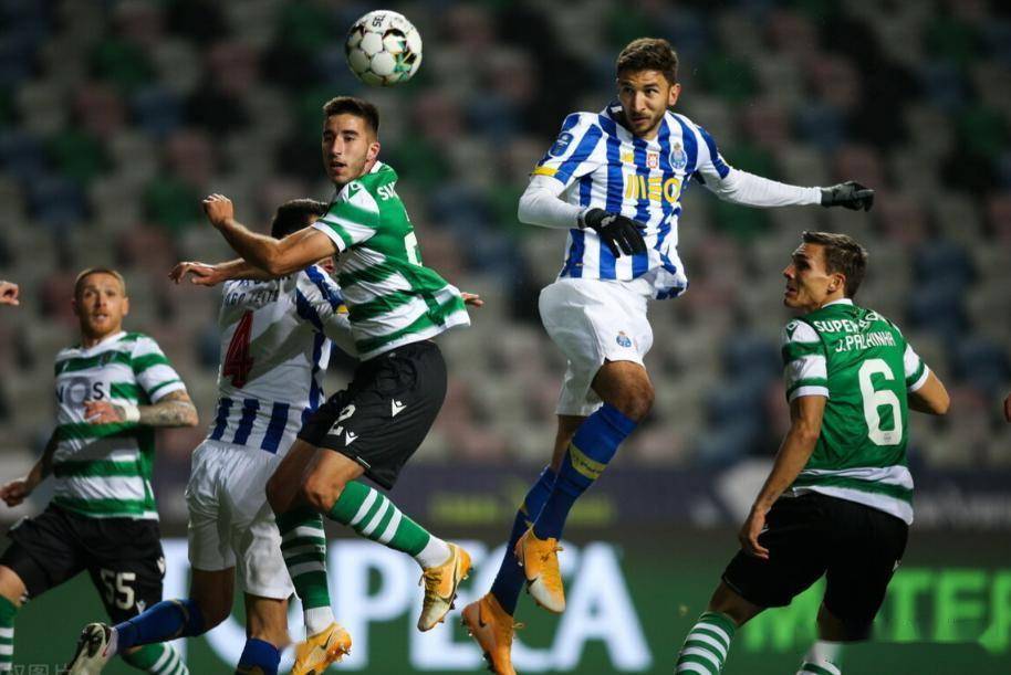 爱游戏体育-关于里尔发布备战花絮；冲刺阶段再遭质疑；葡超任务艰巨；资深球员宣示担当的信息